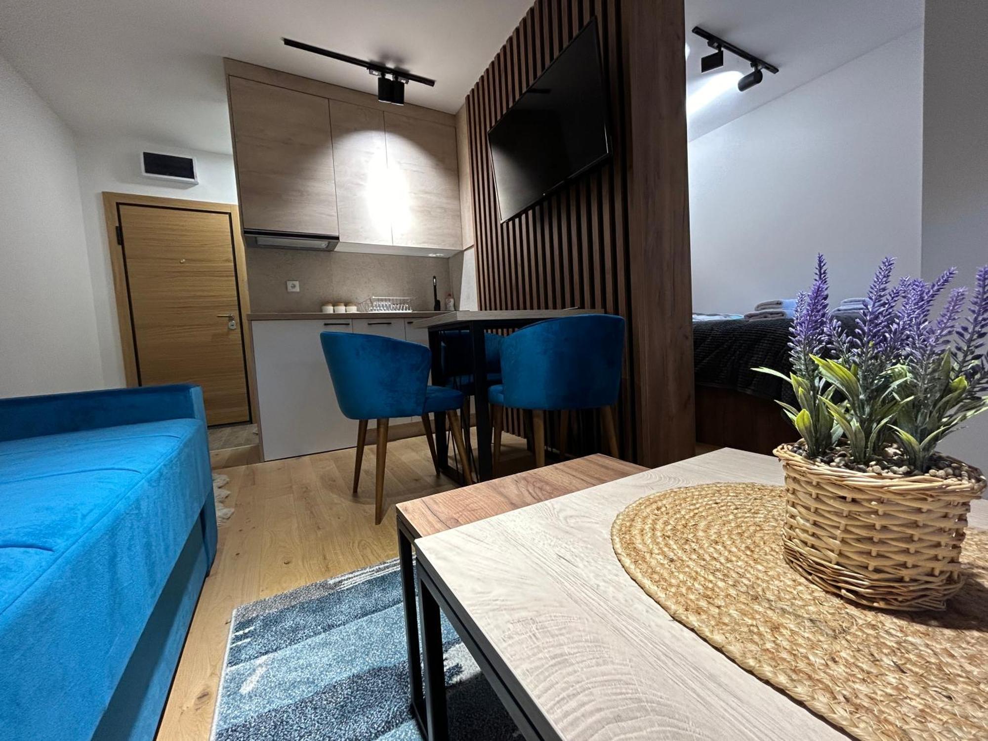 Apartment Nirvana 5 *